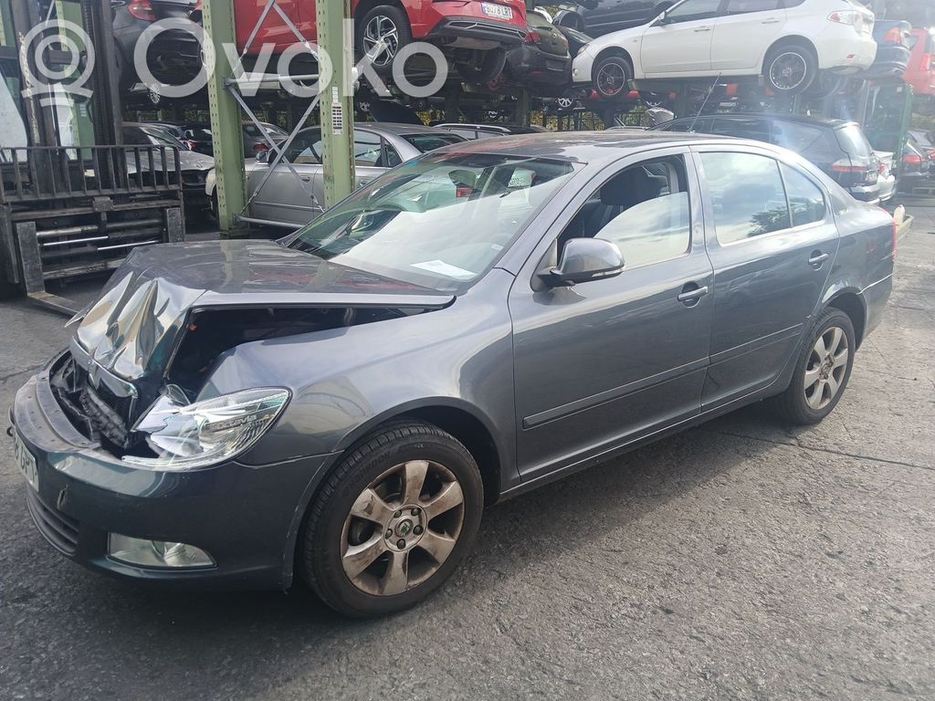 Octavia Mk2 (1Z) Octavia  1K0615424D