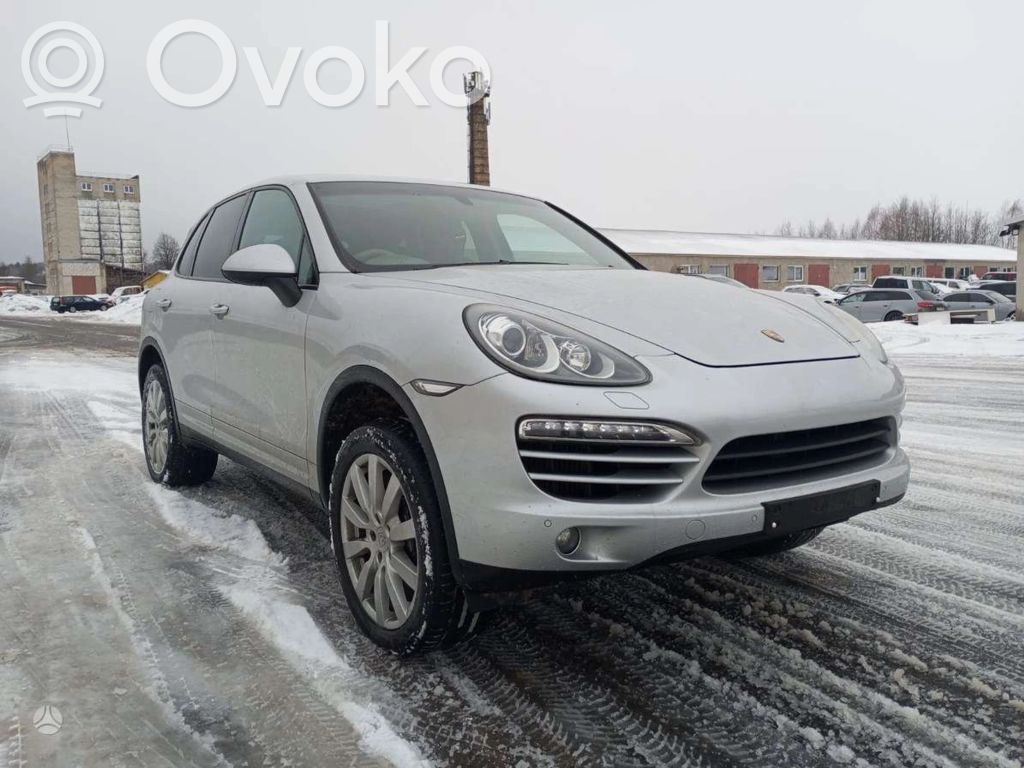 Cayenne (92A) Cayenne  7L6145804A