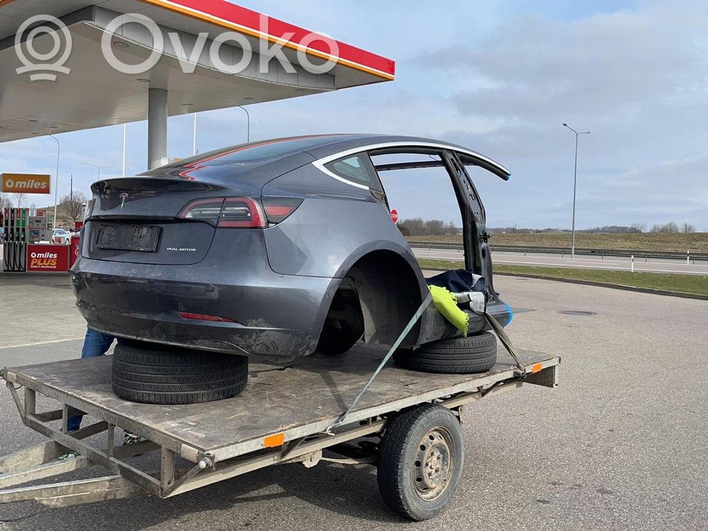 Model 3 Tesla Model 3  109785500F