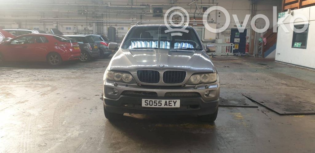 BMW X5 E53