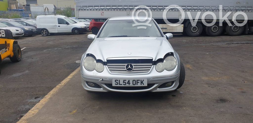 Mercedes-Benz C W203