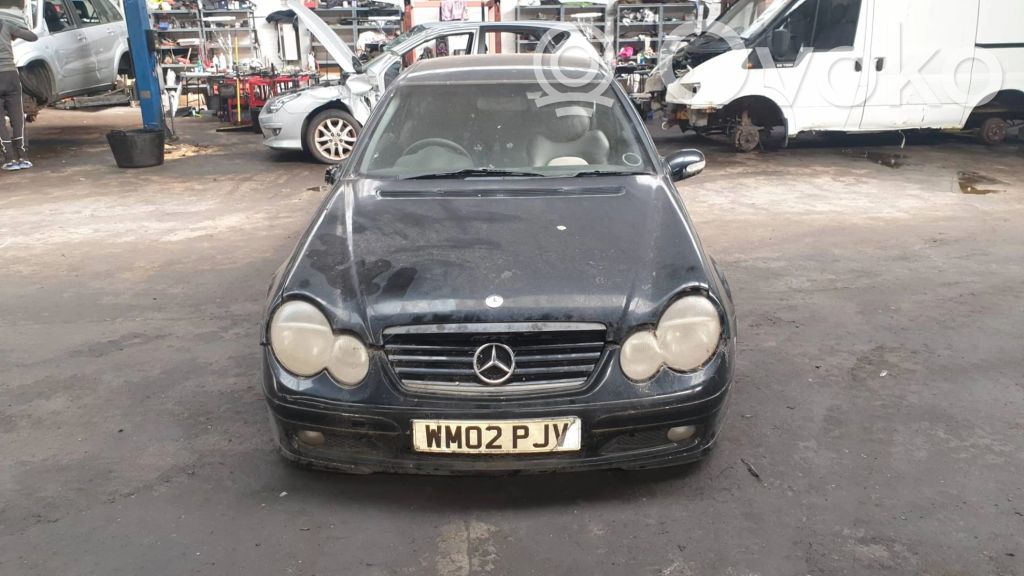 Mercedes-Benz C W203
