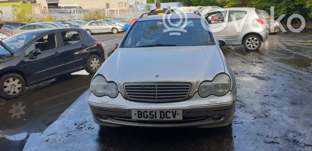 Mercedes-Benz C W203