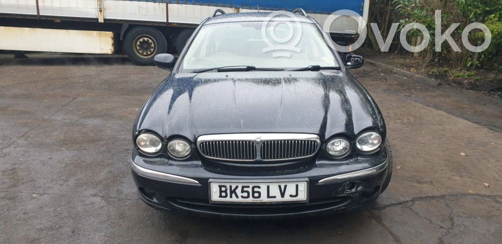 Jaguar X-Type