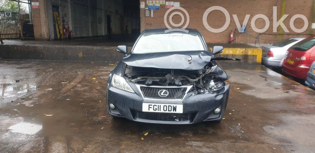 Lexus IS 220D-250-350
