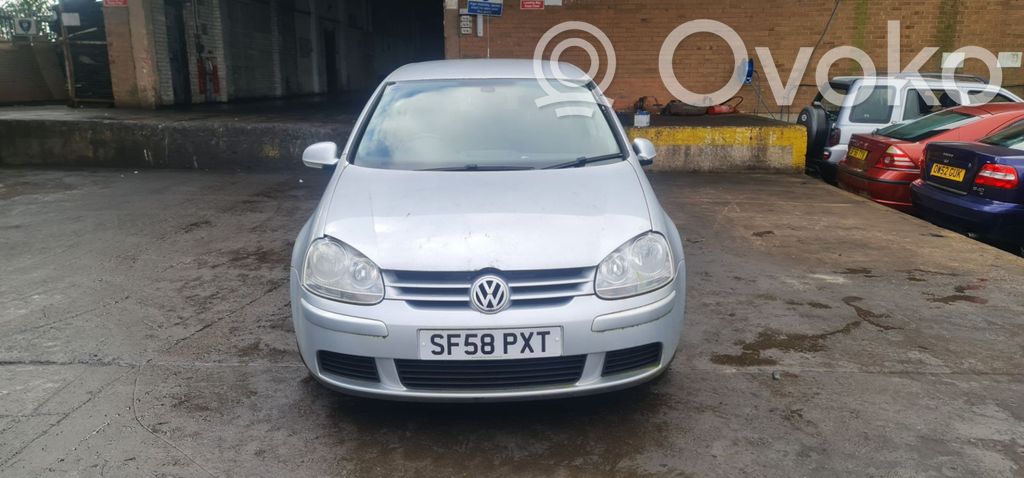 Volkswagen Golf V