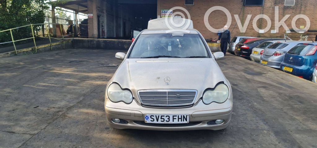 Mercedes-Benz C W203