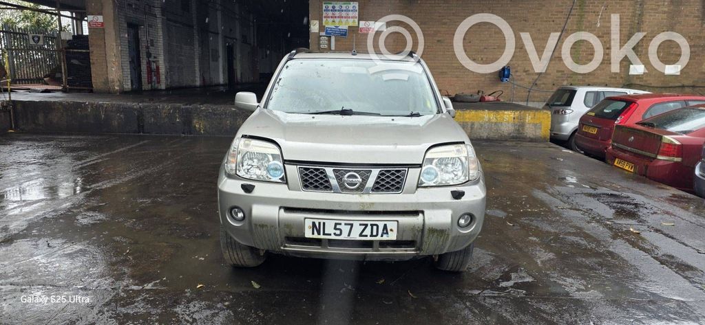 Nissan X-Trail T30