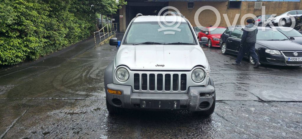Jeep Cherokee III KJ