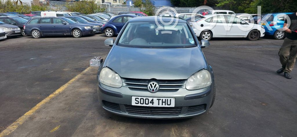 Volkswagen Golf V
