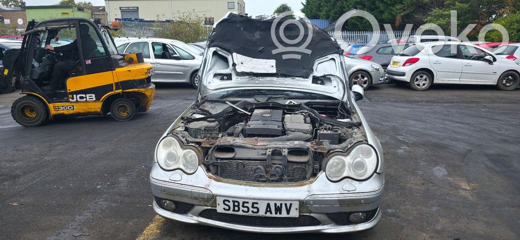Mercedes-Benz C W203