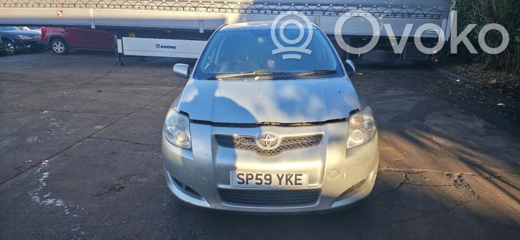 Toyota Auris 150