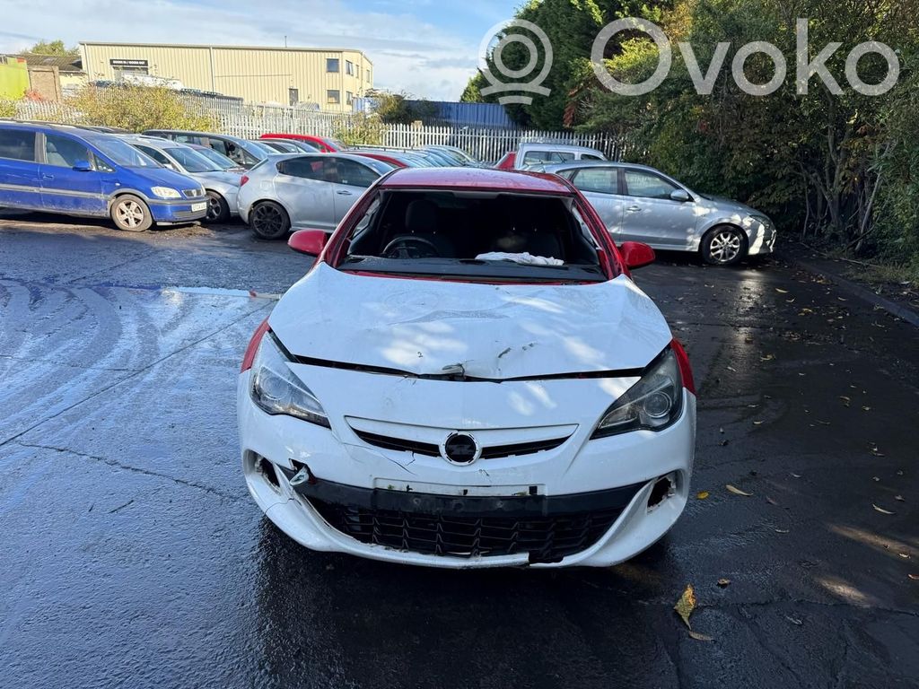 Opel Astra J
