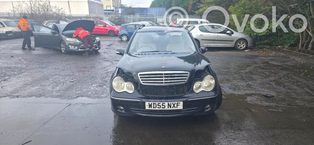 Mercedes-Benz C W203
