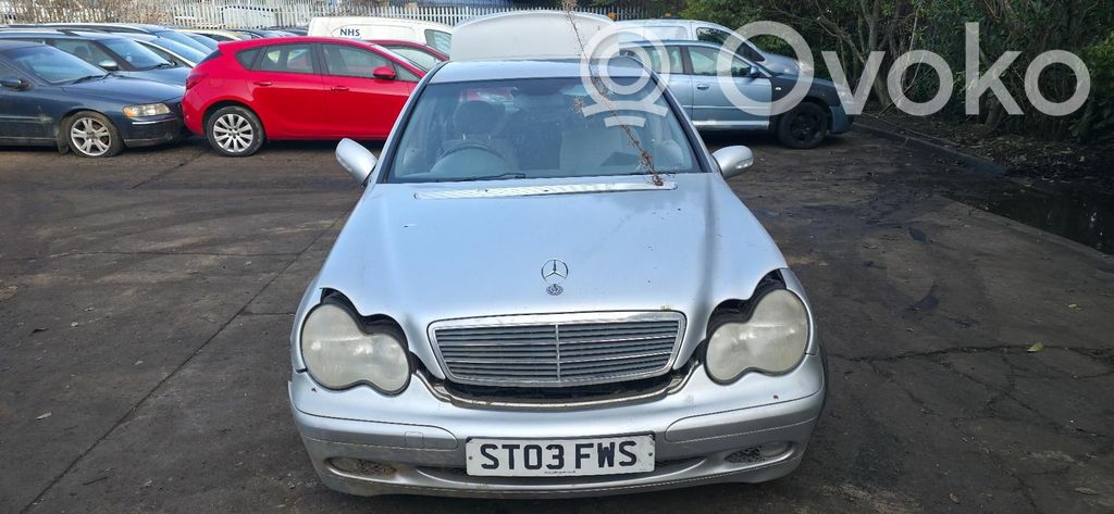 Mercedes-Benz C W203