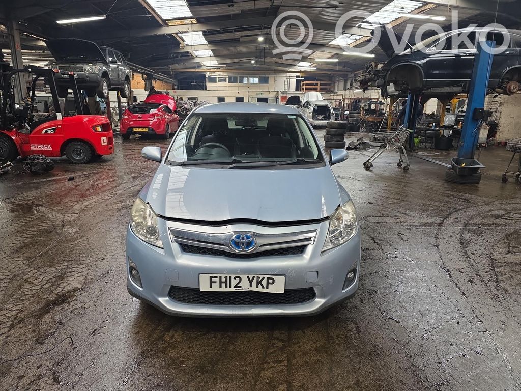 Toyota Auris 150