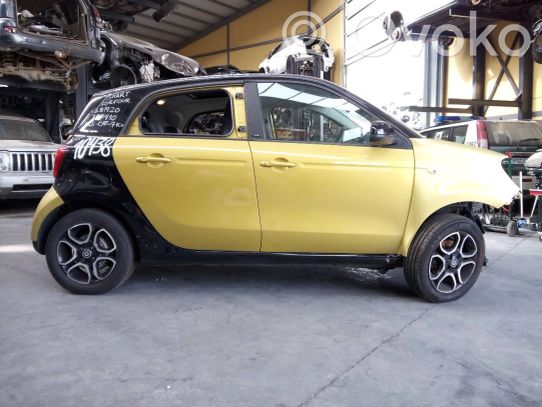 ForFour II W453 ForFour