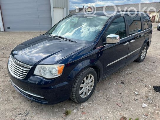 Town & Country V Town & Country  04717606AC