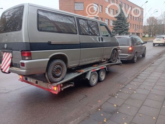 Transporter - Caravelle T4 Transporter/Caravelle  701601027A