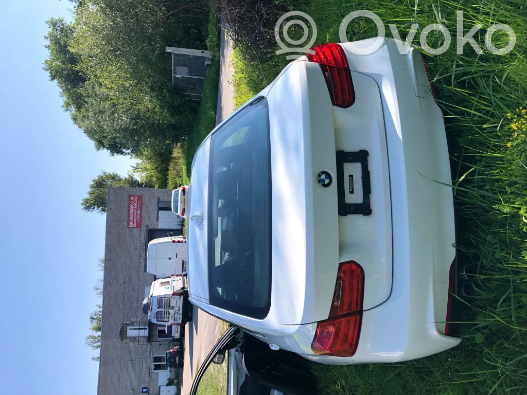 3 F30 F35 F31 Series 3  9303544
