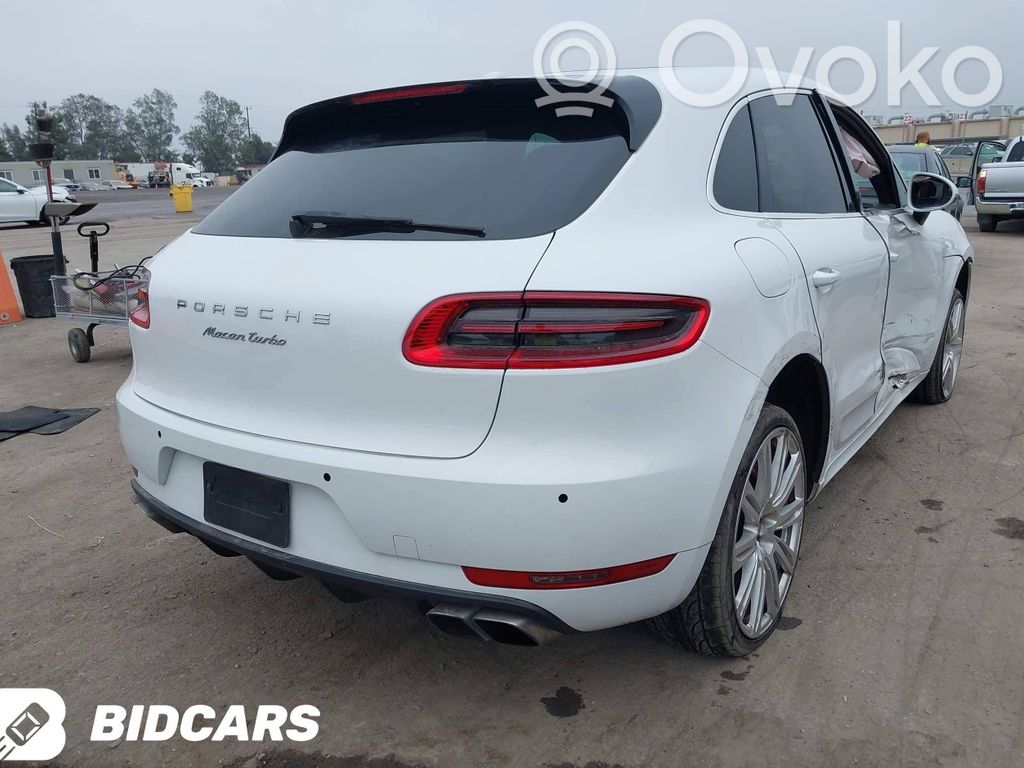 Macan (95B) Macan  7PP907357H