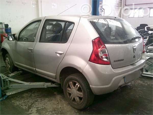 Sandero Sandero, Sandero Stepway  8201068829A