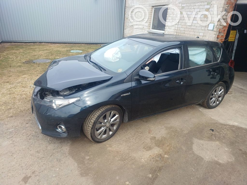 Auris E180 Auris  8953512010