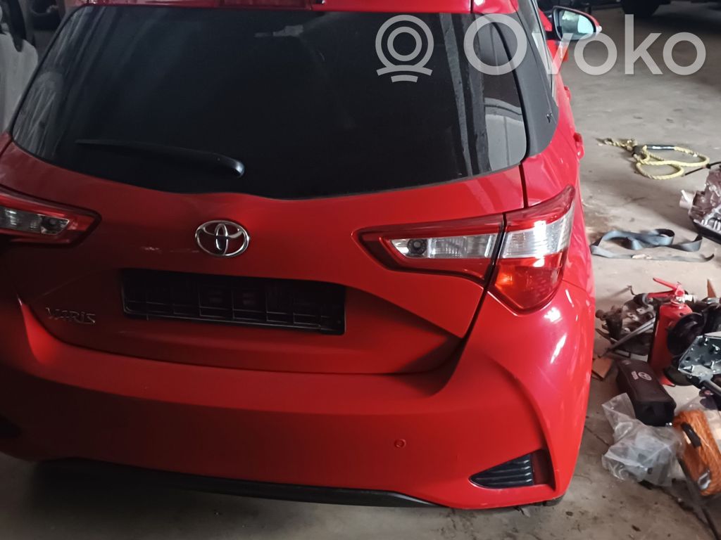 Yaris Yaris  8946552740