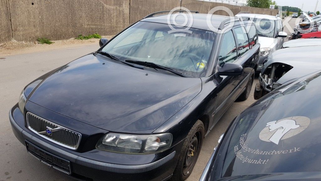 V70 S70, V70, V70 XC  P09480761