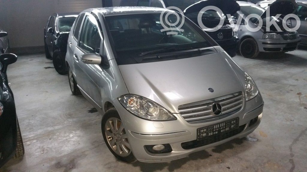 A W169 A-class  A0031537428