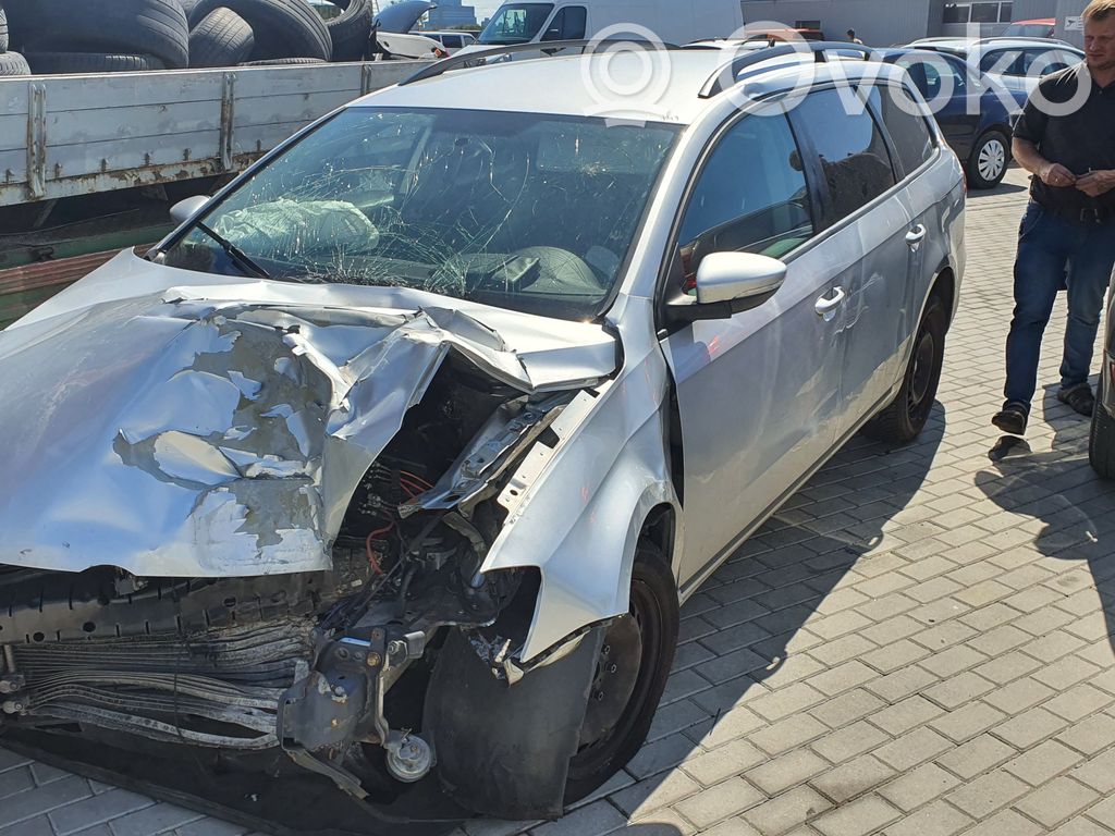 PASSAT B7 Passat  3AA614109N
