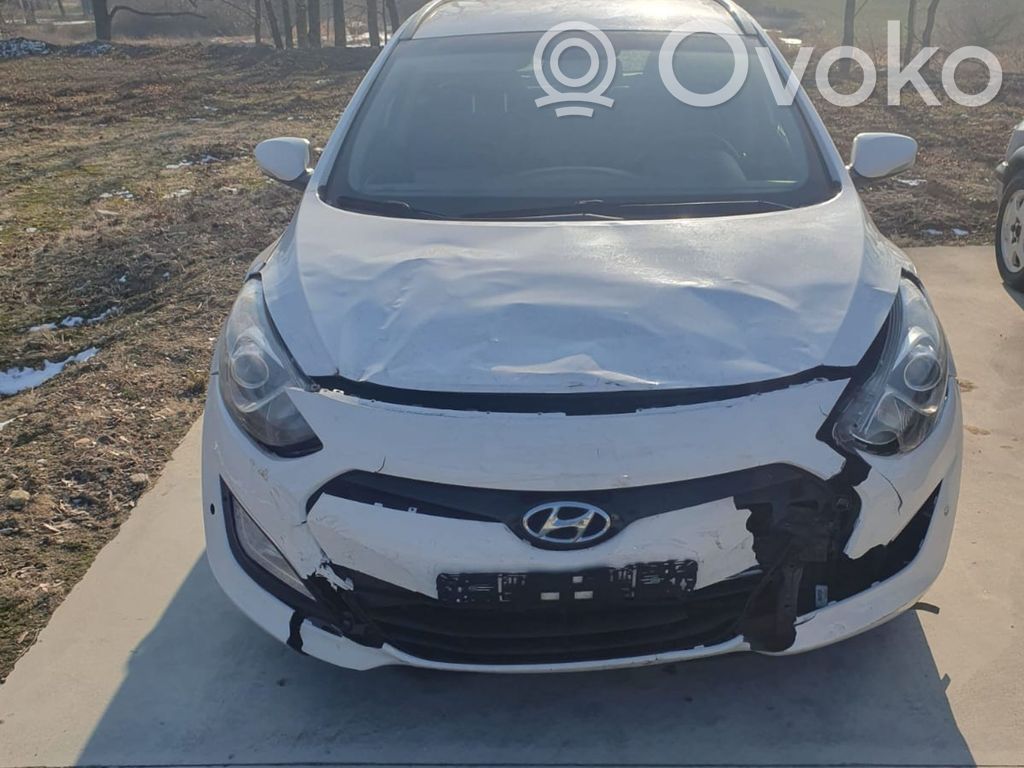 i30 i30  E11026537