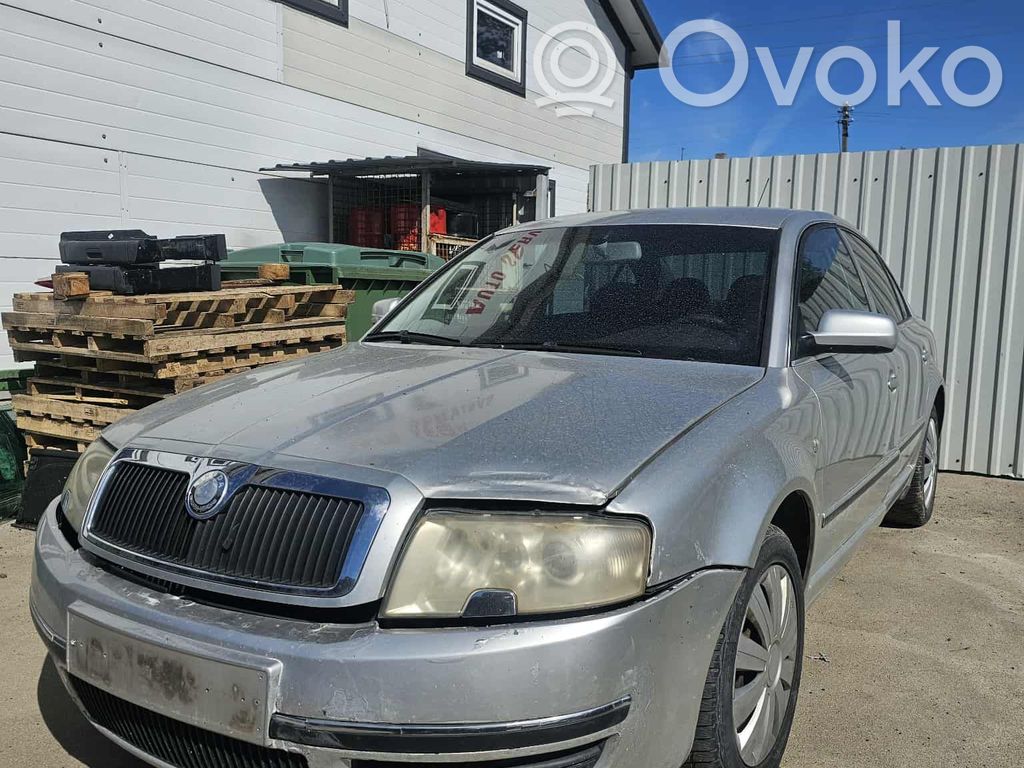 Superb B5 (3U) Superb  059129713AA