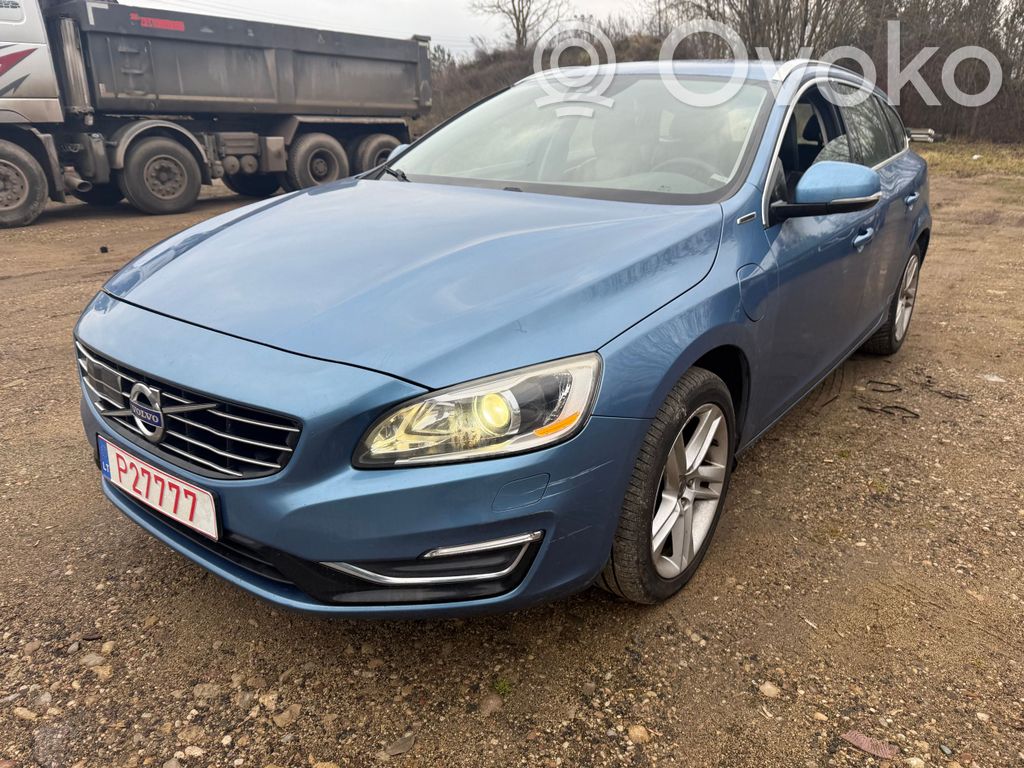 V60 V60, V60 Cross Country  30739448