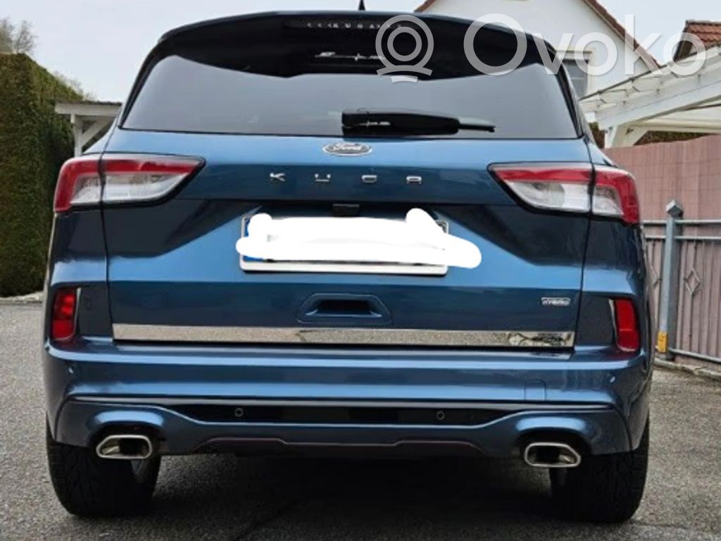 Kuga III Kuga  A015B690A