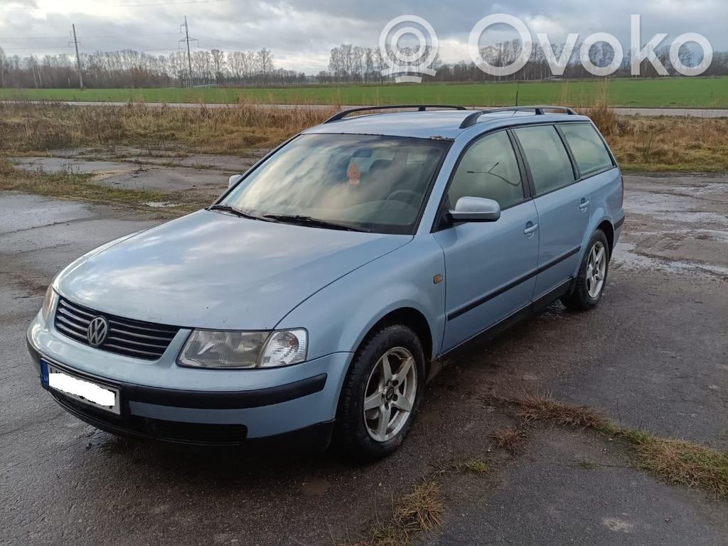 PASSAT B5 Passat  8D1713575
