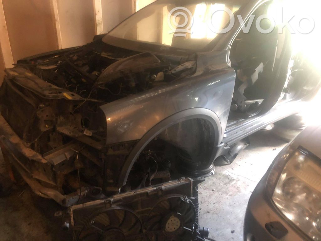 XC90 XC90  0281002612