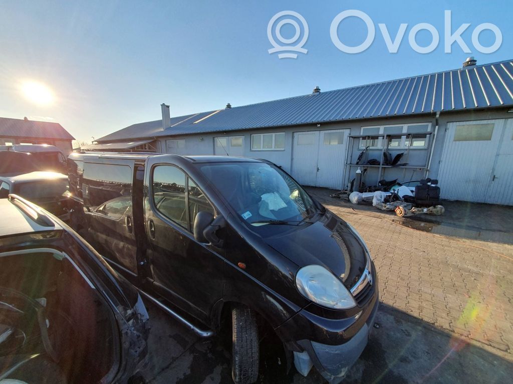 Vivaro Vivaro  92U