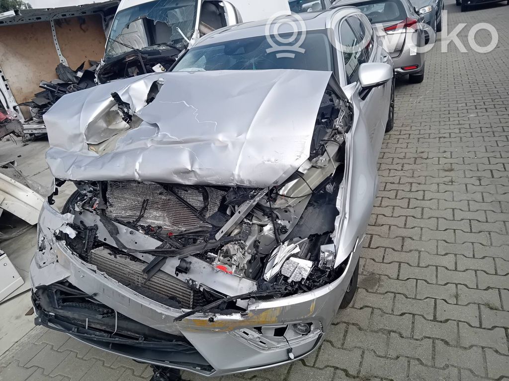 V60 V60, V60 Cross Country  31455502