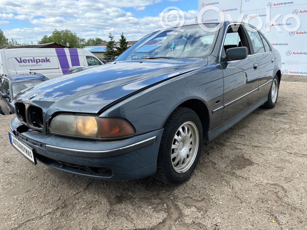 5 E39 Series 5  7508003