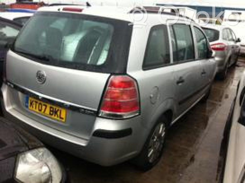 Zafira B Zafira  9823