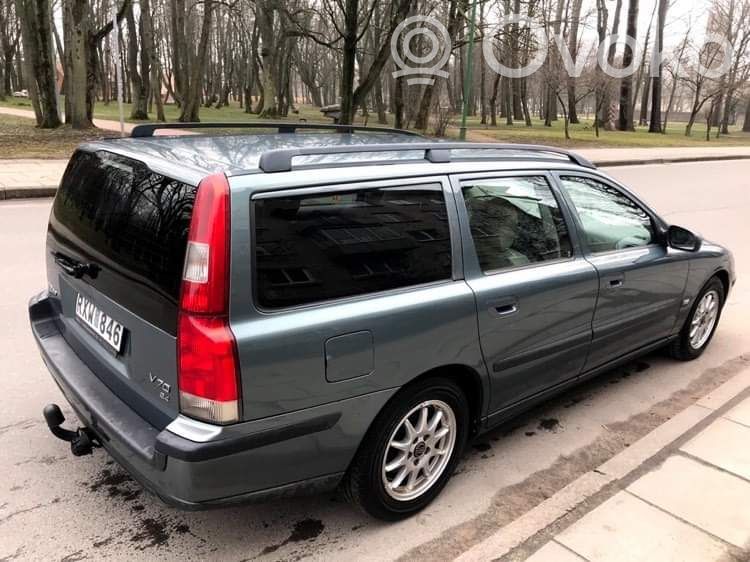 V70 S70, V70, V70 XC  811118