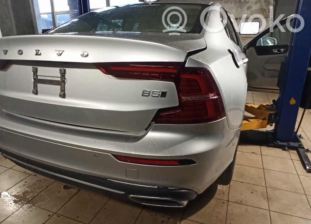 S60 S60  36003710