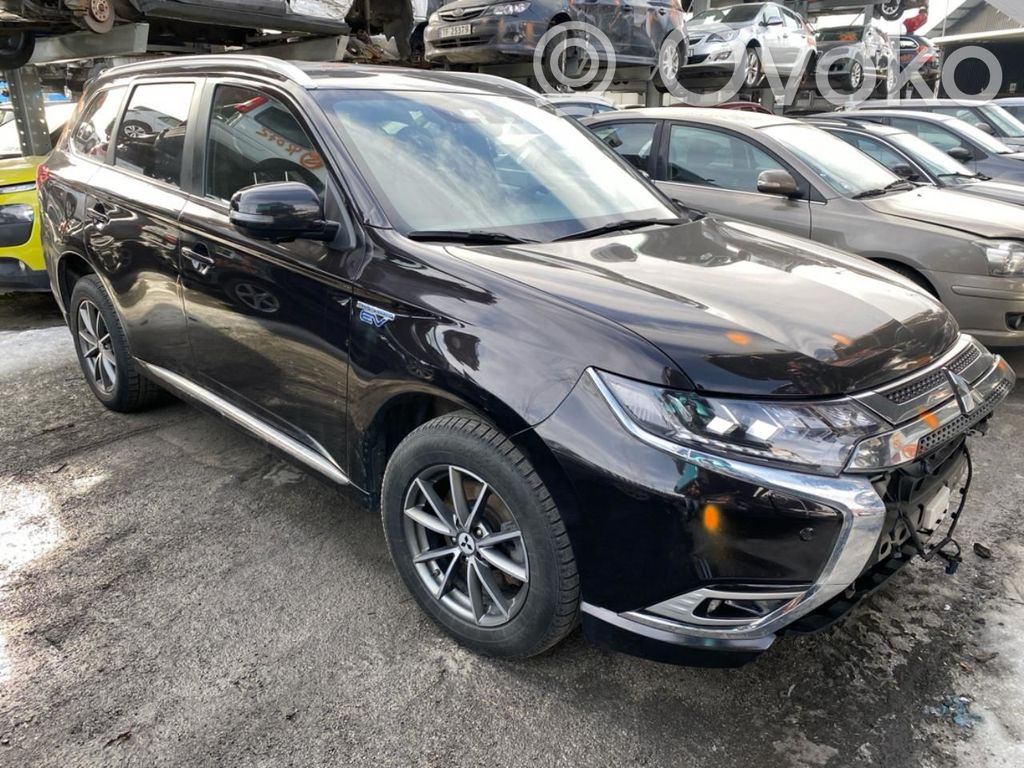 Outlander Outlander  4B12