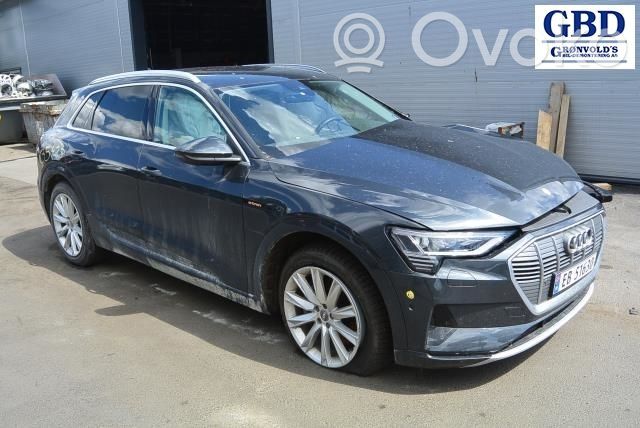 e-tron e-tron  4KE907558A