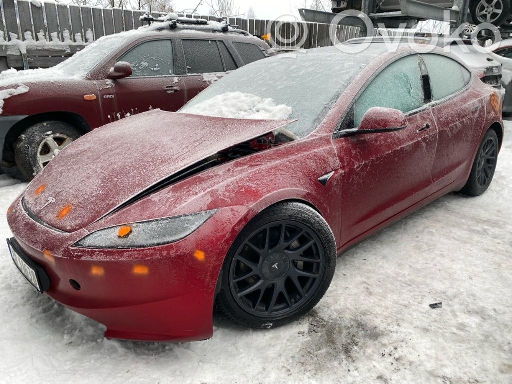 Model 3 Tesla Model 3  178058000C