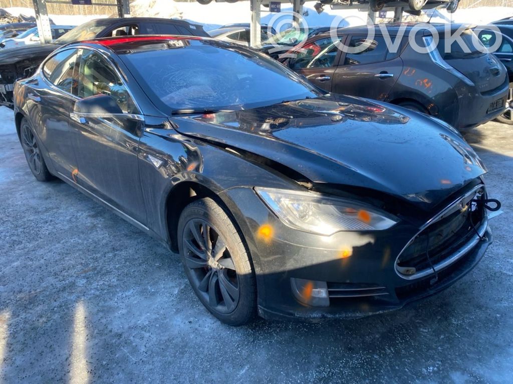 Model S Tesla Model S  600893000A