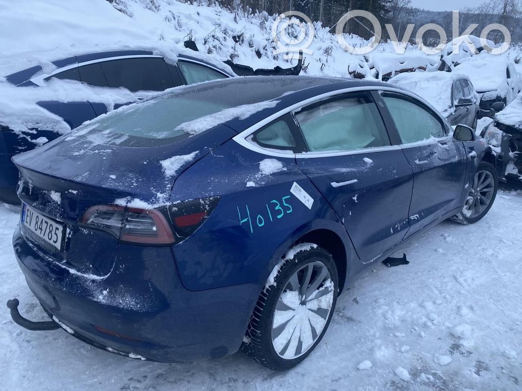 Model 3 Tesla Model 3  800820600A