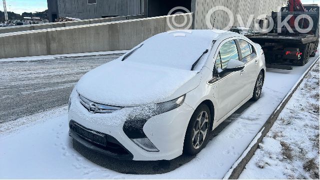 Ampera Ampera  22885533