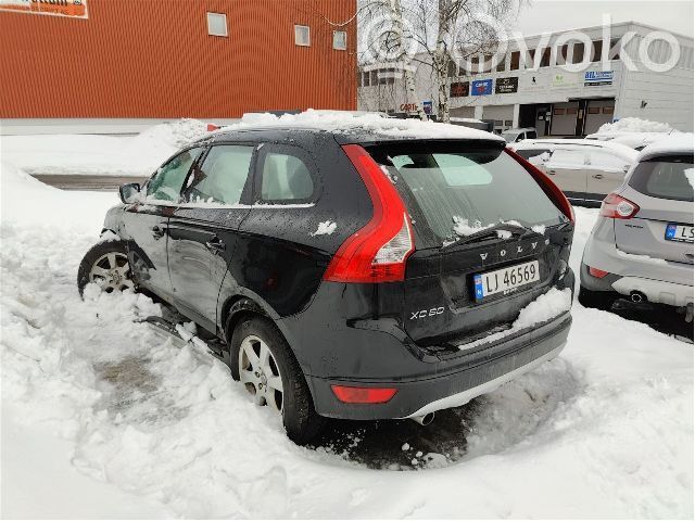XC60 XC60  31343030